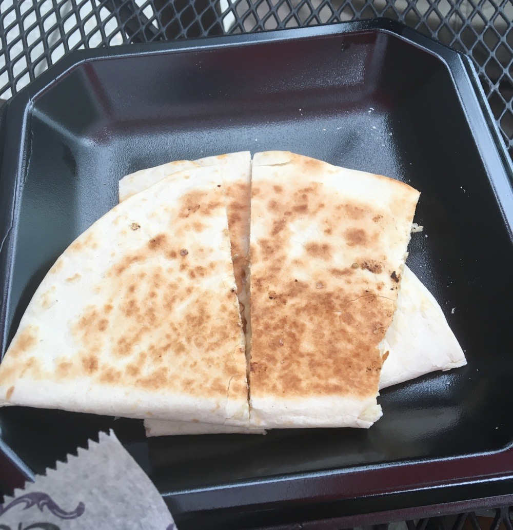 quesadilla at taco bus in tampa