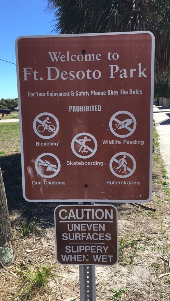 fort desoto park sign