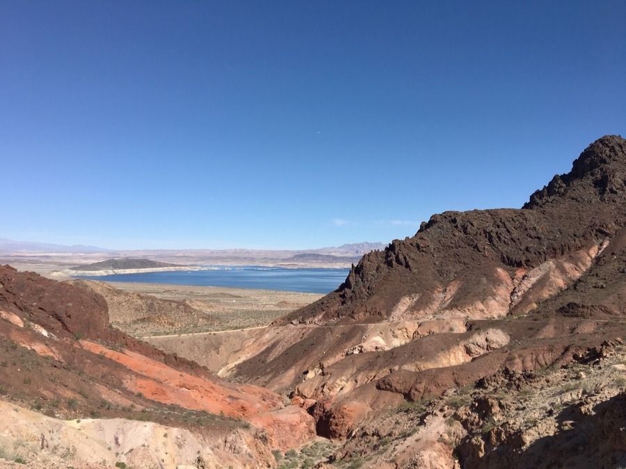 views of lake mead from the trail trail.
