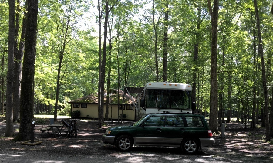 rv camping at northwest river park campground.