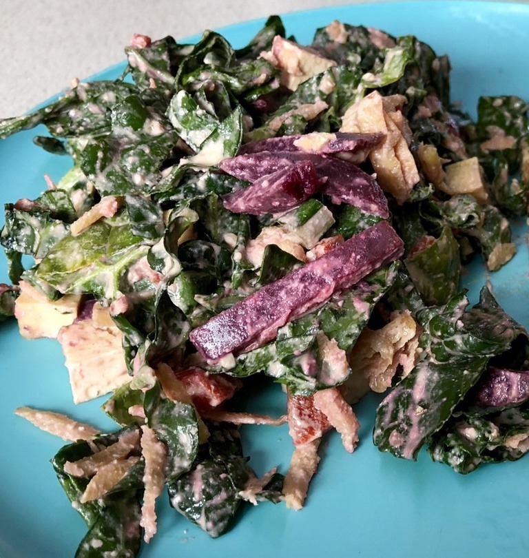 Kale in Creamy Garlicky Dressing oil free!