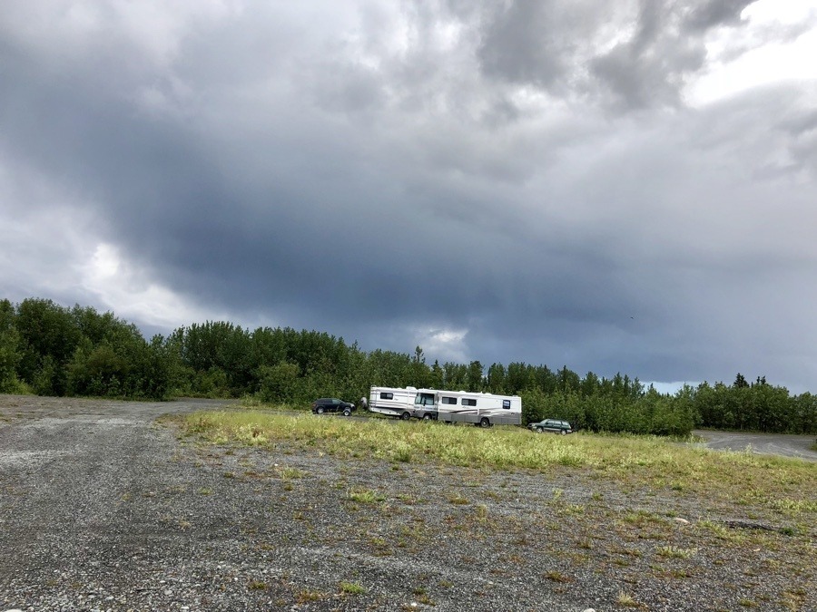 free campgrounds between tok and mccarthy - gulkana river.